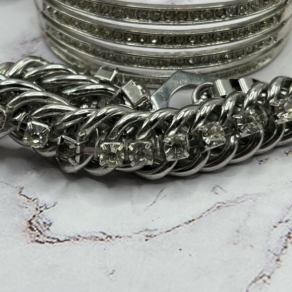 Set of 11 silver and gold tone bracelets - Picture 9 of 10
